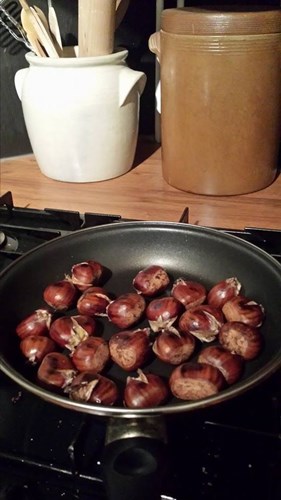 Afbeelding bij vliesje gepofte kastanje verwijderen