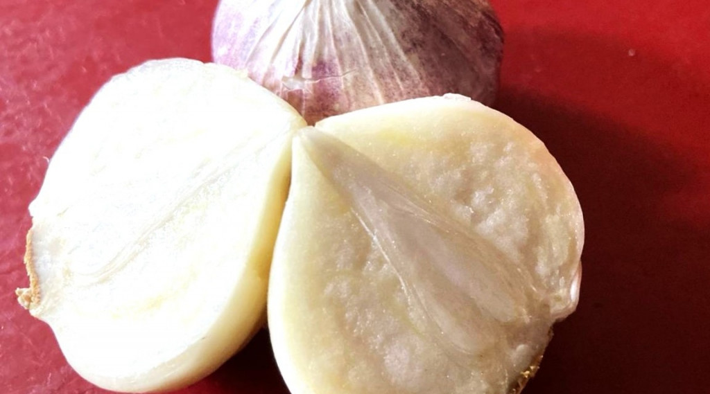 Afbeelding bij De solo-, bolknoflook